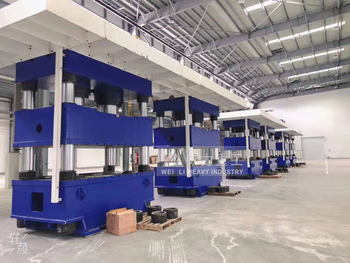 客戶定制1200噸汽車(chē)零部件成型壓力機(jī)發(fā)貨 客戶定制1200噸汽車(chē)零部件成型壓力機(jī)發(fā)貨